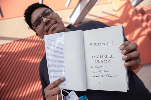 Yoobi jumps into action supporting Former First Lady, Michelle Obama’s efforts to inspire kids to complete their education beyond high school. Donating supplies to Native American students as well as making a commitment to donate year after year. 